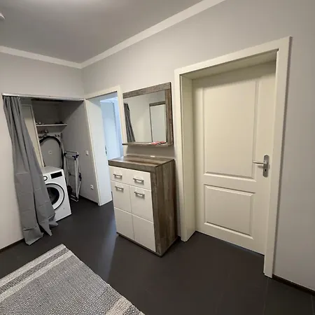 Διαμέρισμα Modern, Fully Furnished 3-room *
