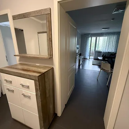 Modern, Fully Furnished 3-room Διαμέρισμα *